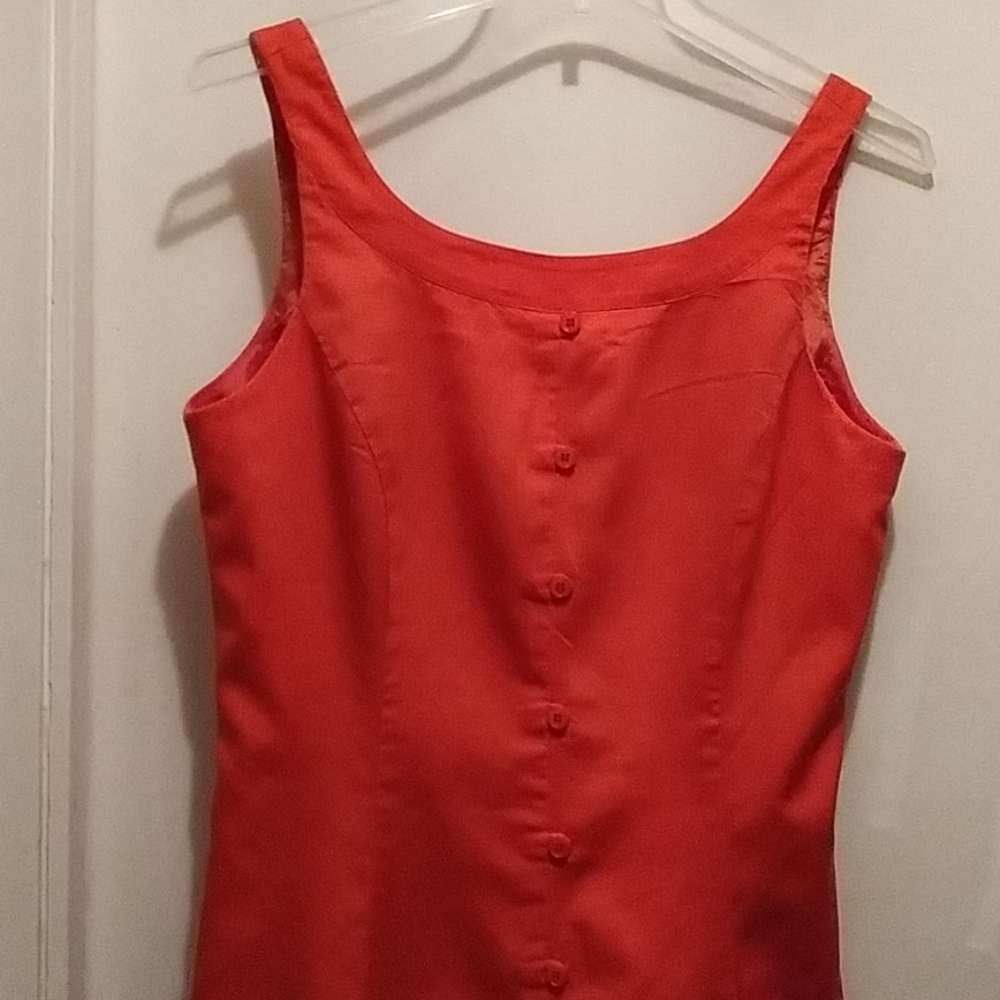 Sleeveless dress